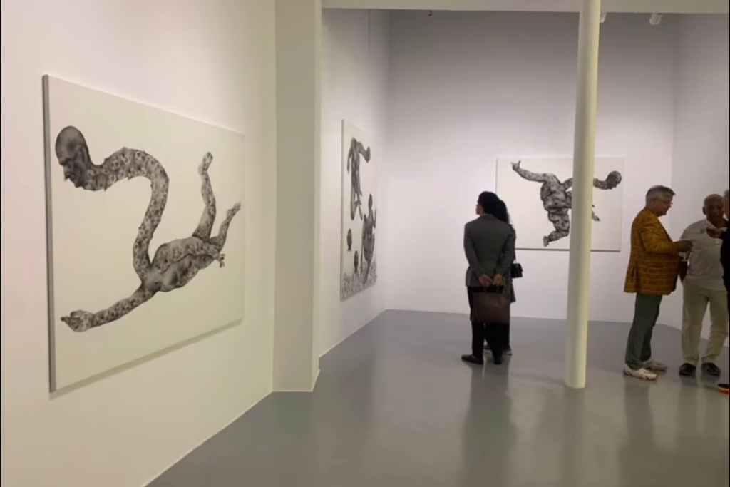 DANS LA FUMÉE — Image 7 sur 7